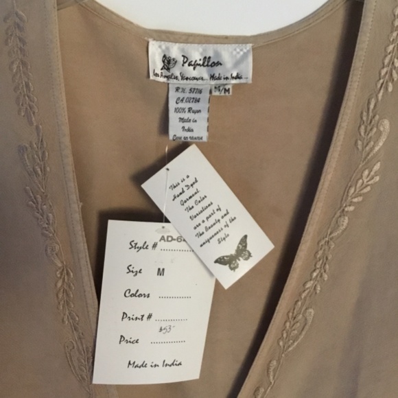 2 rayon Dresses, size M - Picture 12 of 13